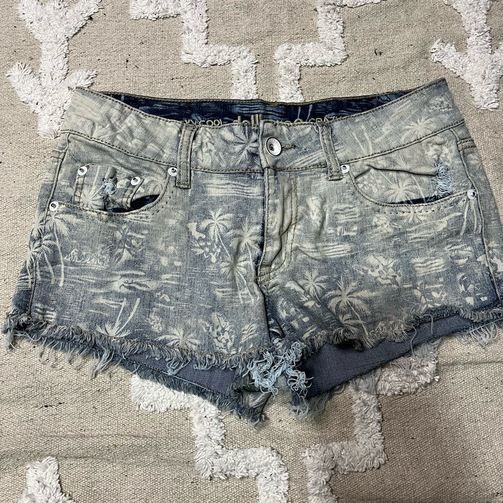 Dollhouse Jean Shorts